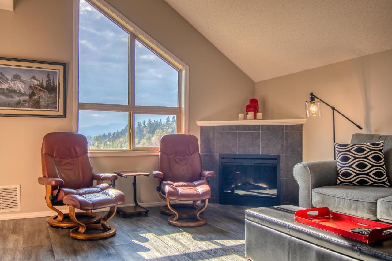 Mountain Getaway Condo - 5 Min Walk To The Beach! Invermere Exterior foto