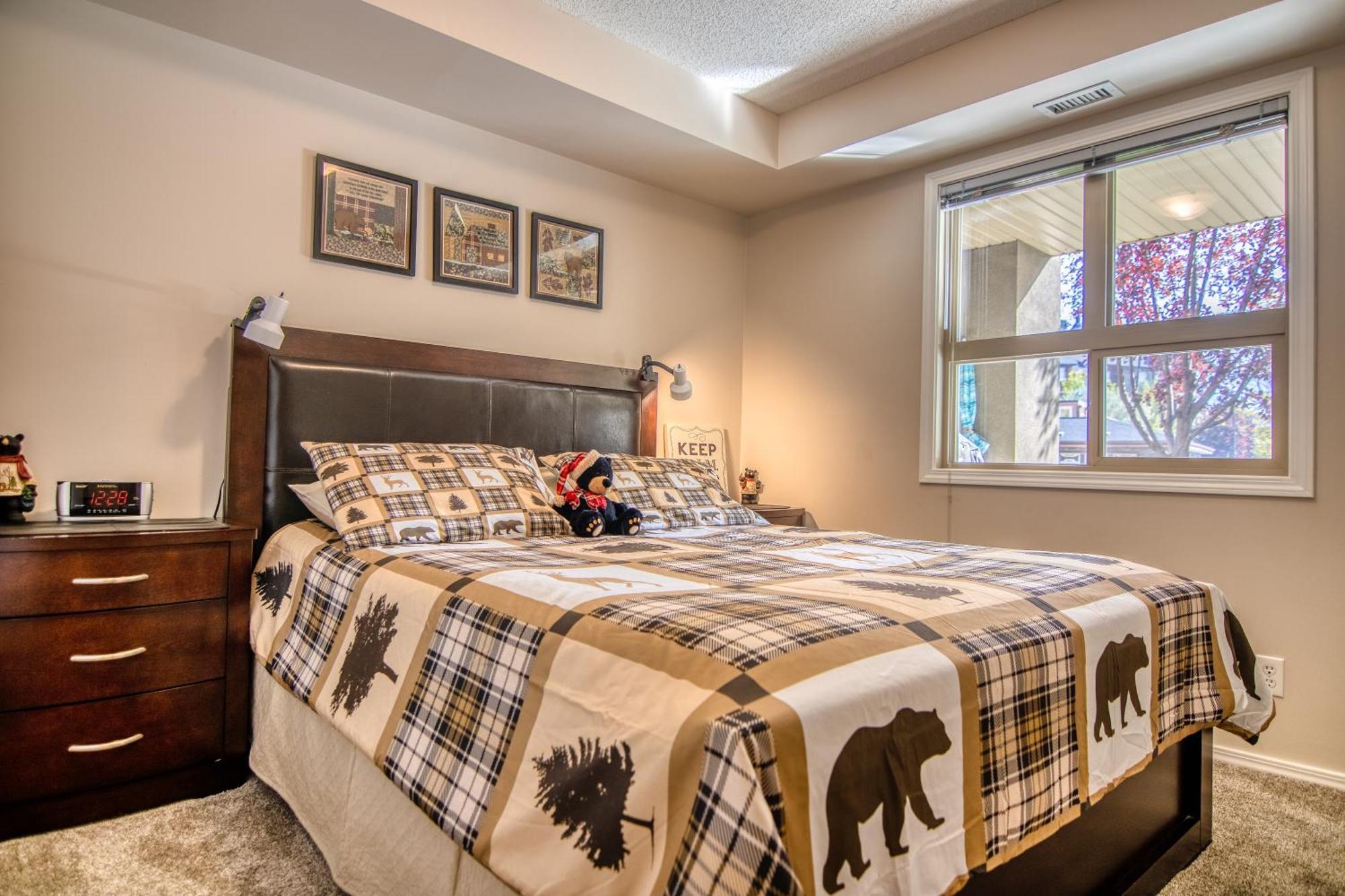 Mountain Getaway Condo - 5 Min Walk To The Beach! Invermere Exterior foto